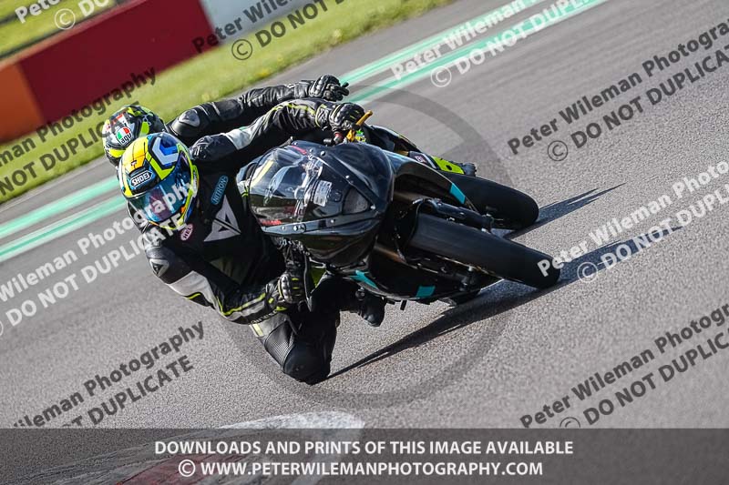 donington no limits trackday;donington park photographs;donington trackday photographs;no limits trackdays;peter wileman photography;trackday digital images;trackday photos